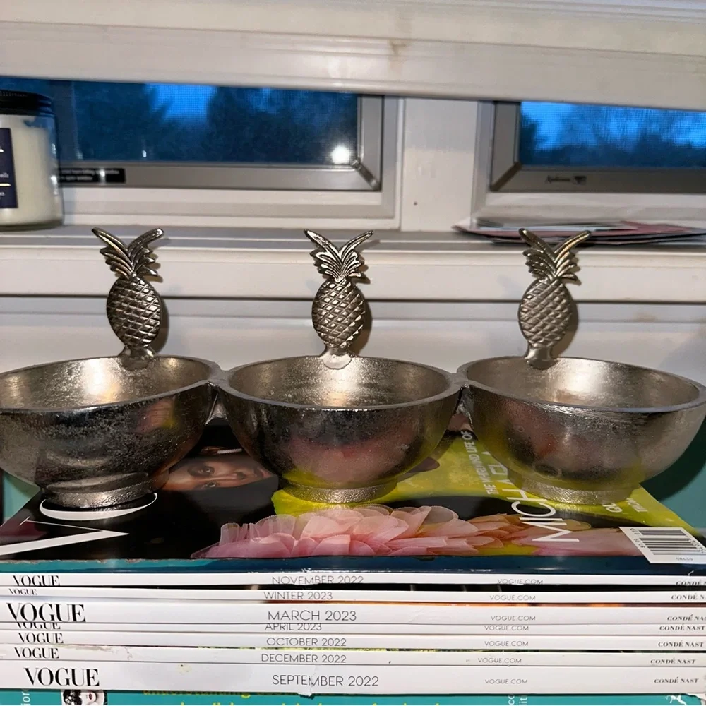 Triple Pineapple Container - Picture 4 of 5